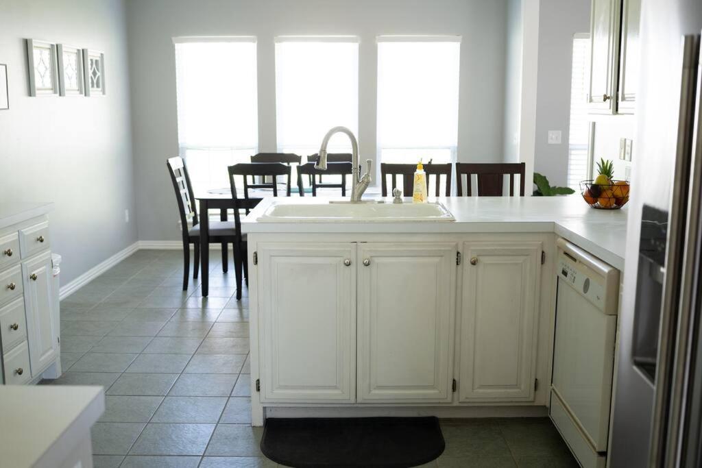 Walking Distance To Coler Mtn Bike - 3Br 2Ba Villa Bentonville Kültér fotó