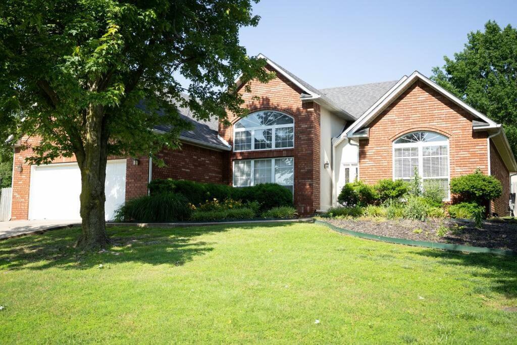 Walking Distance To Coler Mtn Bike - 3Br 2Ba Villa Bentonville Kültér fotó